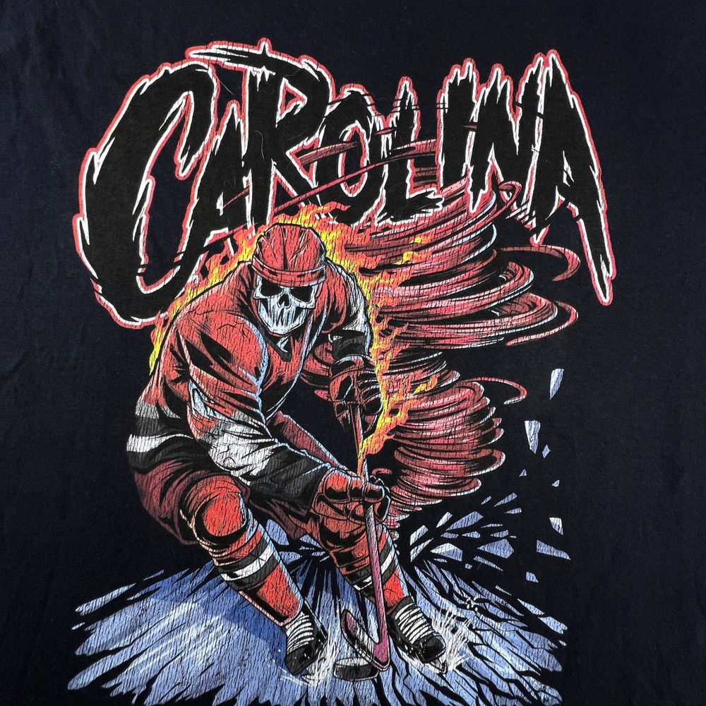 Dead Threads Graphic Tee Mens XL NHL Carolina Hockey Skeleton Fire Streetwear